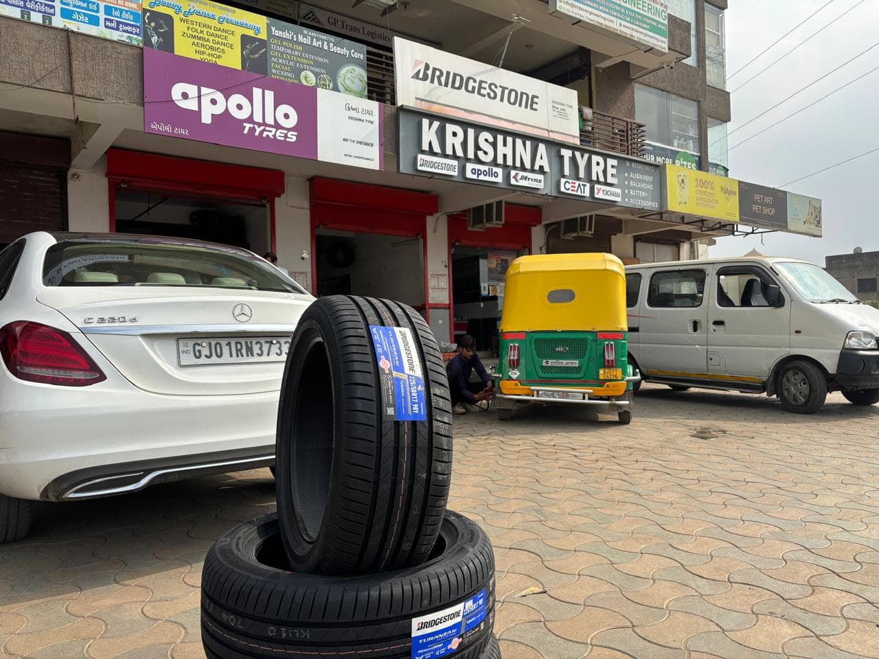 Tyre Fitting and Installation Area